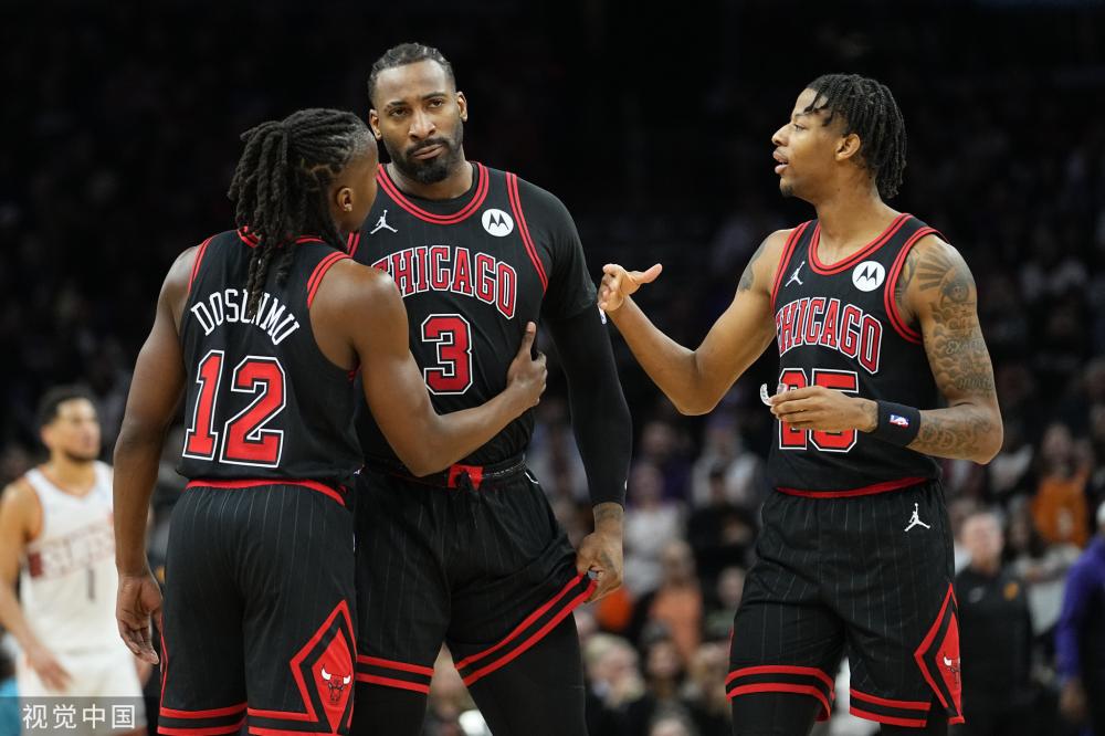 於本菲卡來 於本菲卡來